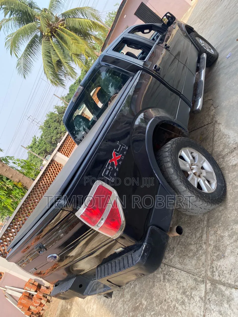 Ford F-150 FX4 2010 Black