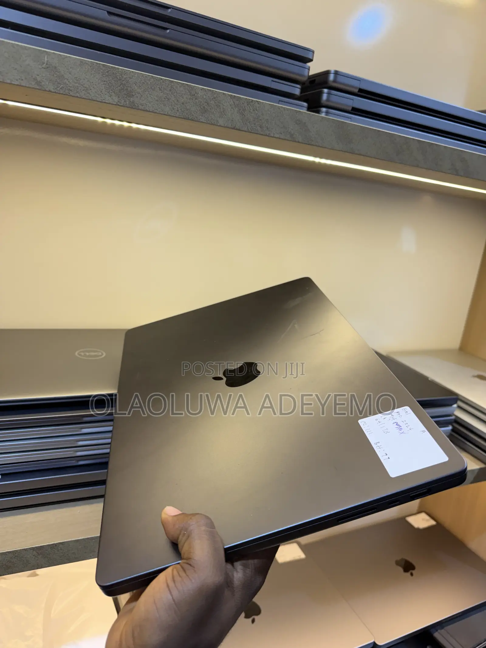 Laptop Apple MacBook Pro 2024 M4 Max 64GB Apple M4 Max SSD 1T