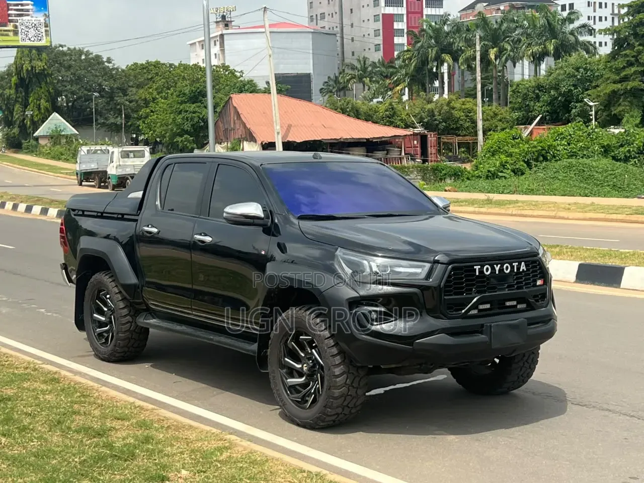 Toyota Hilux 2019 Black