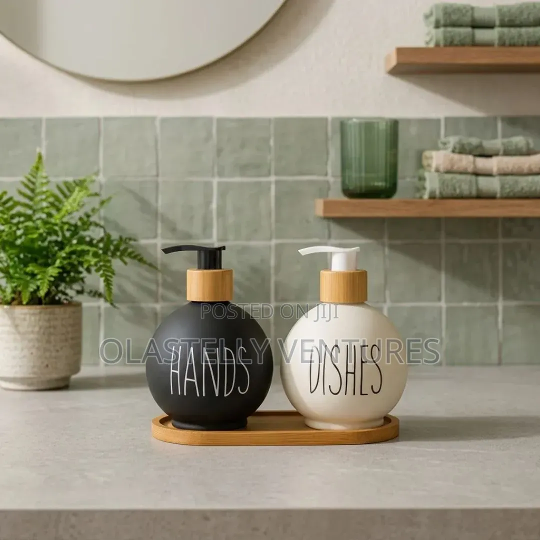 Morden Luxury Ring Design Multipurpose Glass Soap Dispenser. H