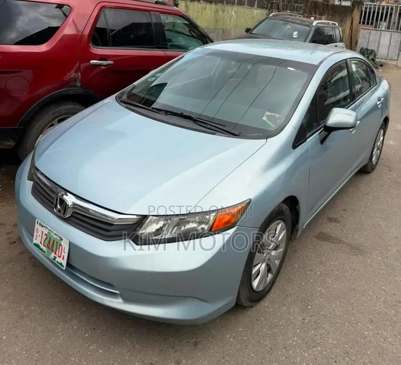 Honda Civic 1.4 5 Door Automatic 2012 Blue