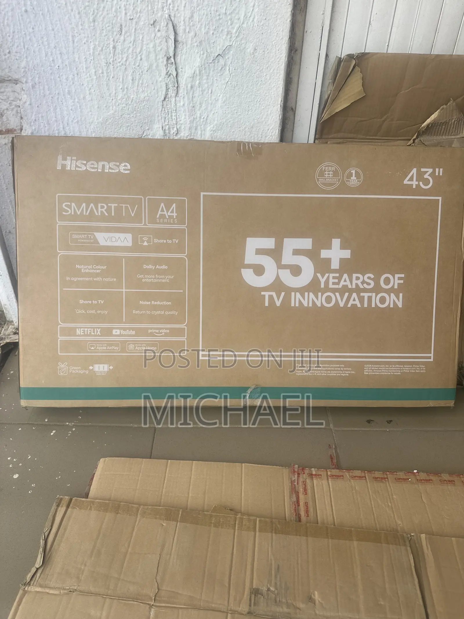 Hisense 43inches Smart TV