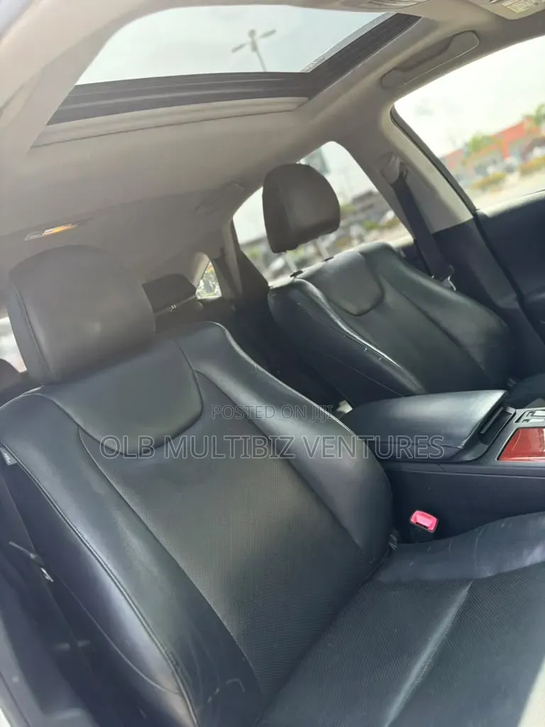 Lexus RX 2011 White