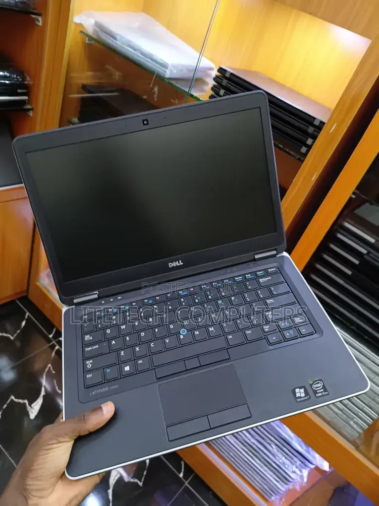 Laptop Dell Latitude E7440 8GB Intel Core i7 HDD 500GB