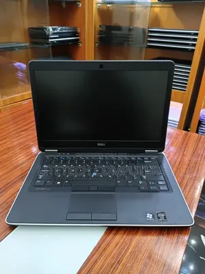 Laptop Dell Latitude E7440 8GB Intel Core i7 HDD 500GB