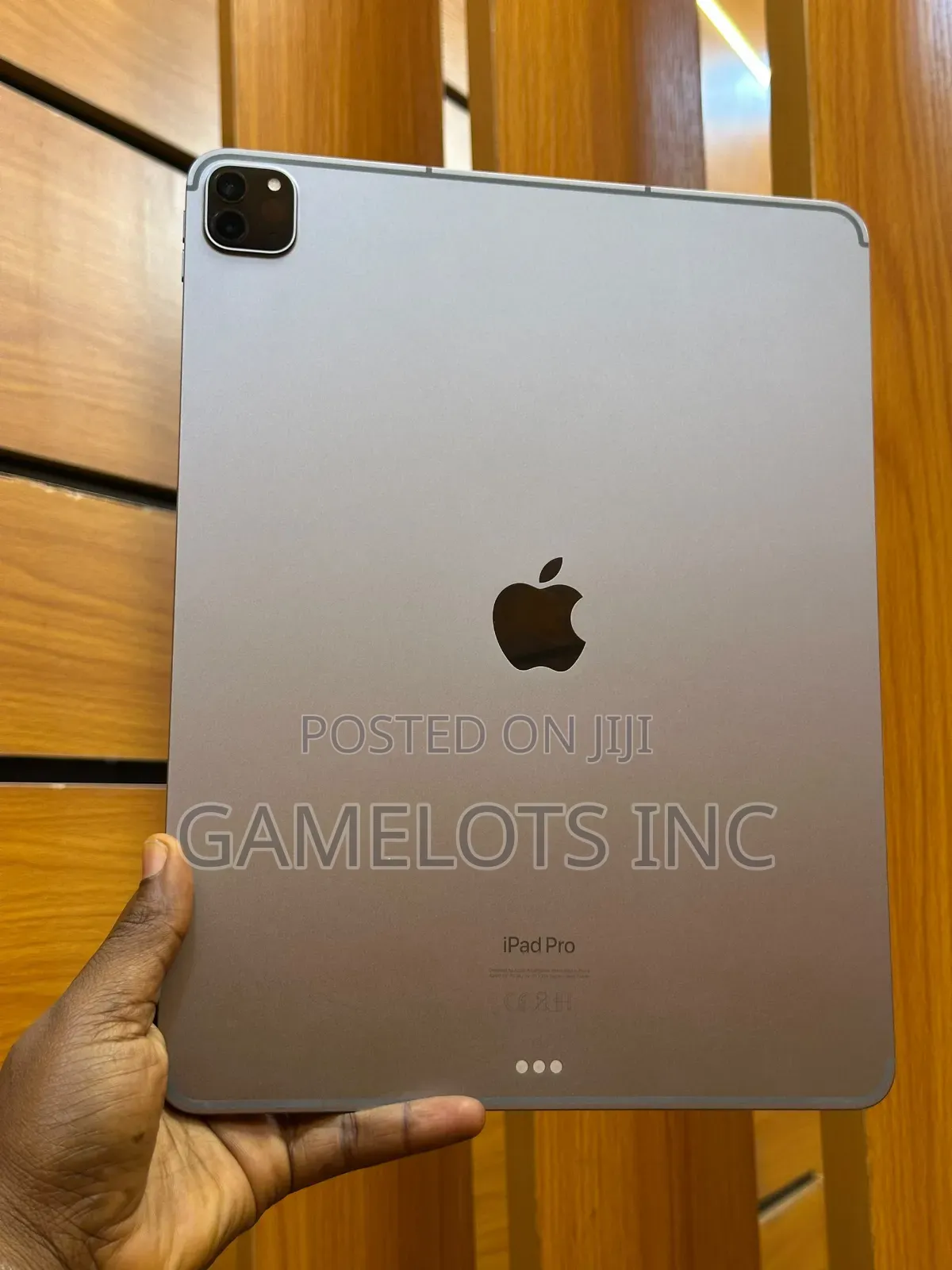 Apple iPad Pro 12.9 (2022) 128 GB Silver