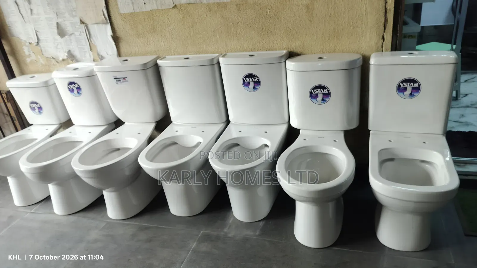 *Modern Close-Coupled Toilet Suite – Premium Quality*