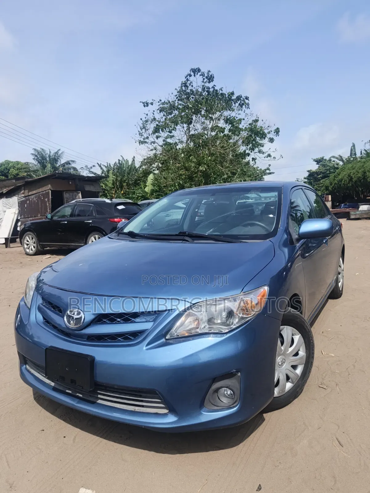 Toyota Corolla LE 4dr Sedan (1.8L 4cyl 4A) 2013 Blue