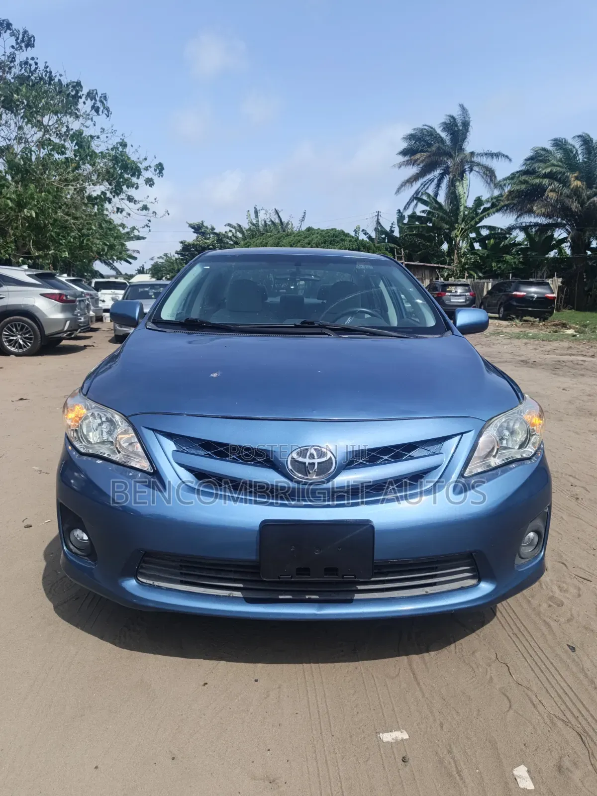 Toyota Corolla LE 4dr Sedan (1.8L 4cyl 4A) 2013 Blue