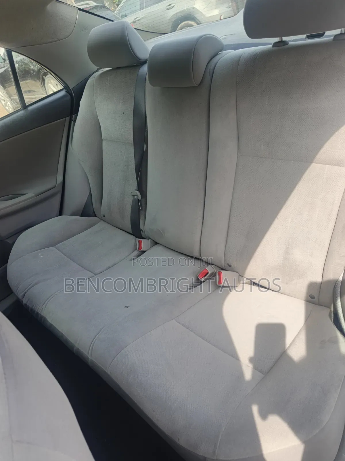 Toyota Corolla LE 4dr Sedan (1.8L 4cyl 4A) 2013 Blue