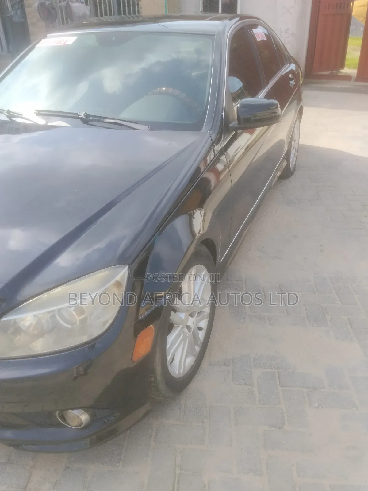 Mercedes-Benz C300 2009 Black