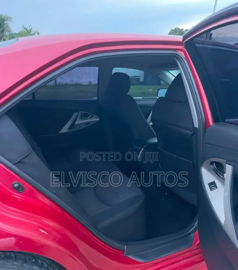 Toyota Camry 2010 Red