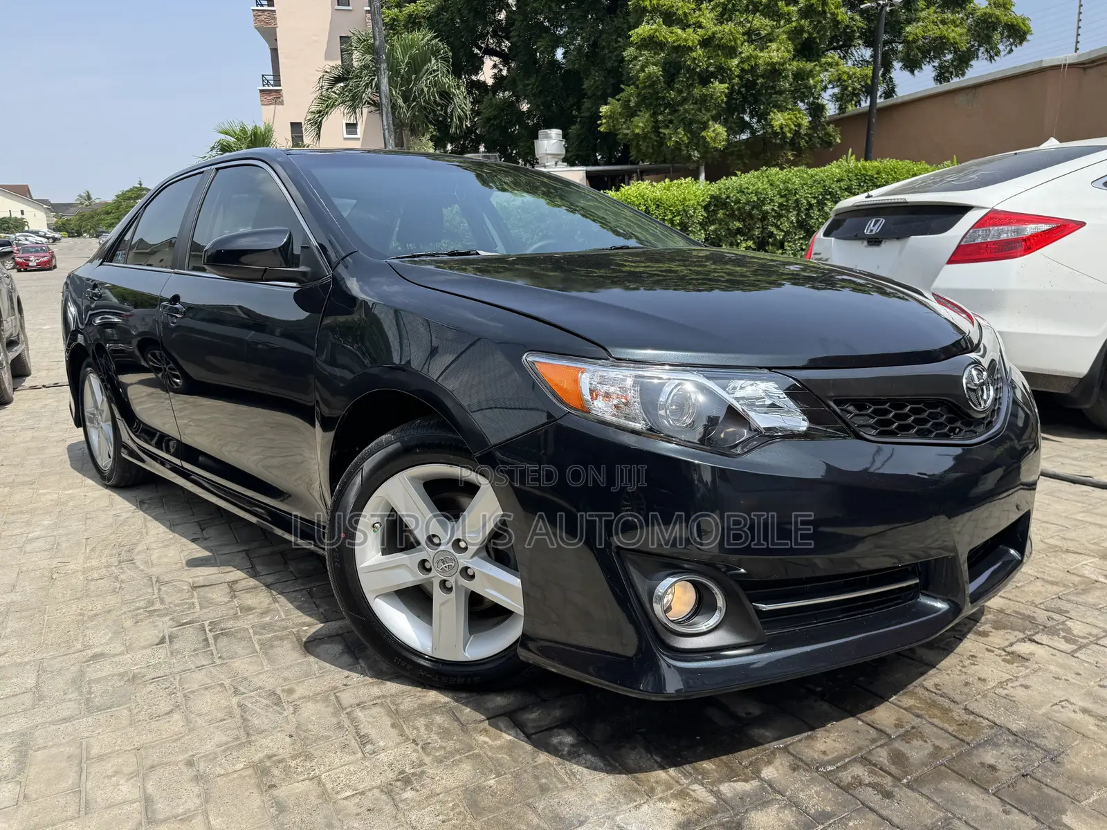 Toyota Camry SE 4dr Sedan (2.5L 4cyl 6A) 2012 Black