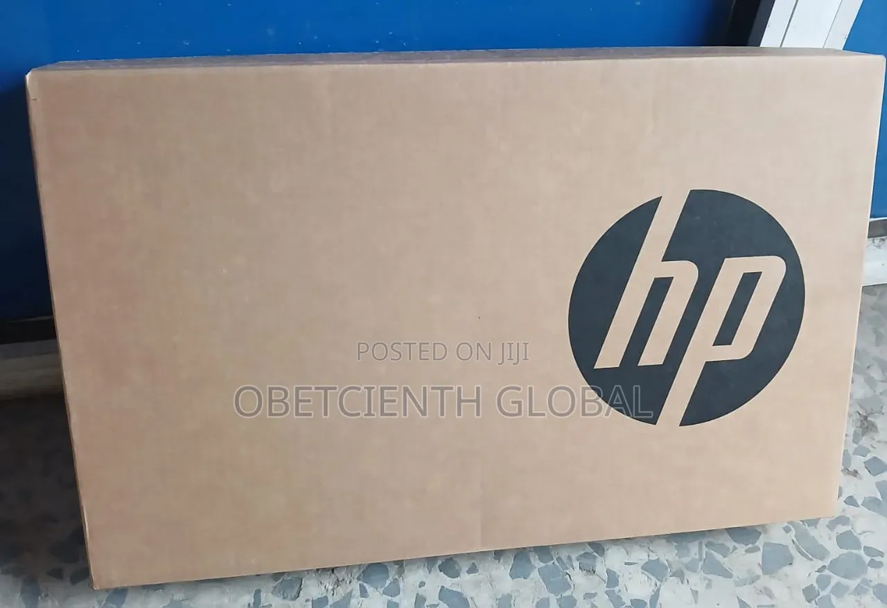 New Laptop HP ProBook 440 8GB Intel Core Ultra 7 SSD 512GB