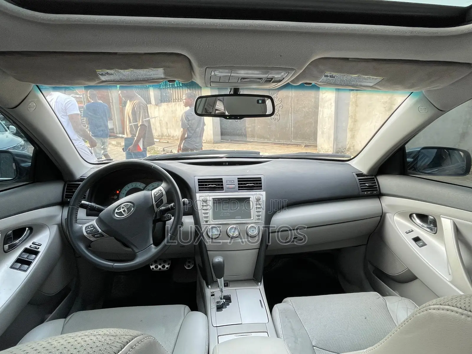 Toyota Camry SE V6 4dr Sedan (3.5L 6cyl 6AM) 2010 Gray