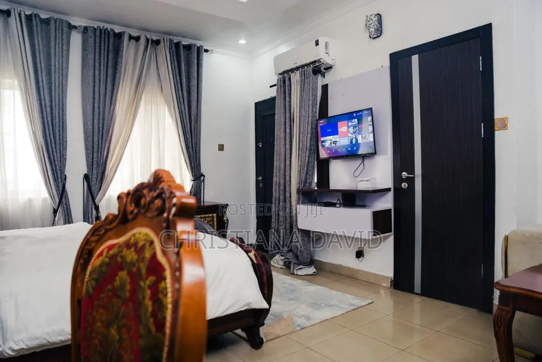 3bedroom Duplex With Snooker Board