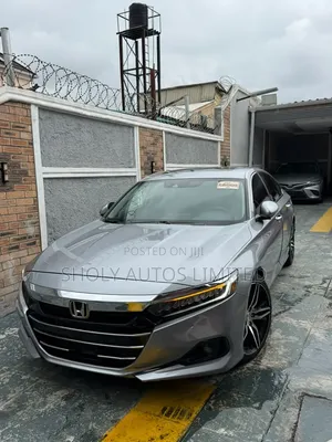 Honda Accord Touring 2.0T 2022 Silver