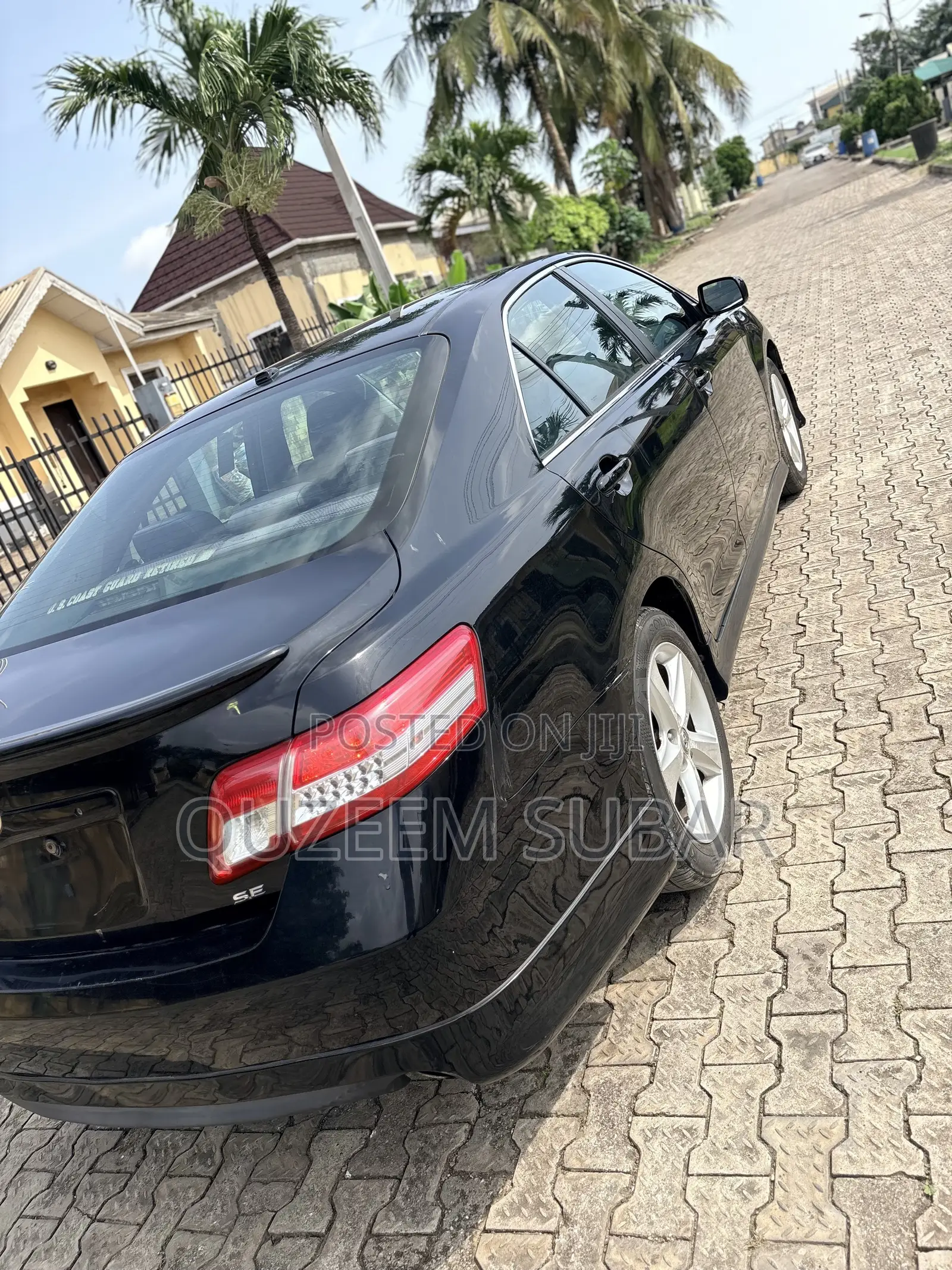 Toyota Camry SE 4dr Sedan (2.5L 4cyl 6A) 2011 Black