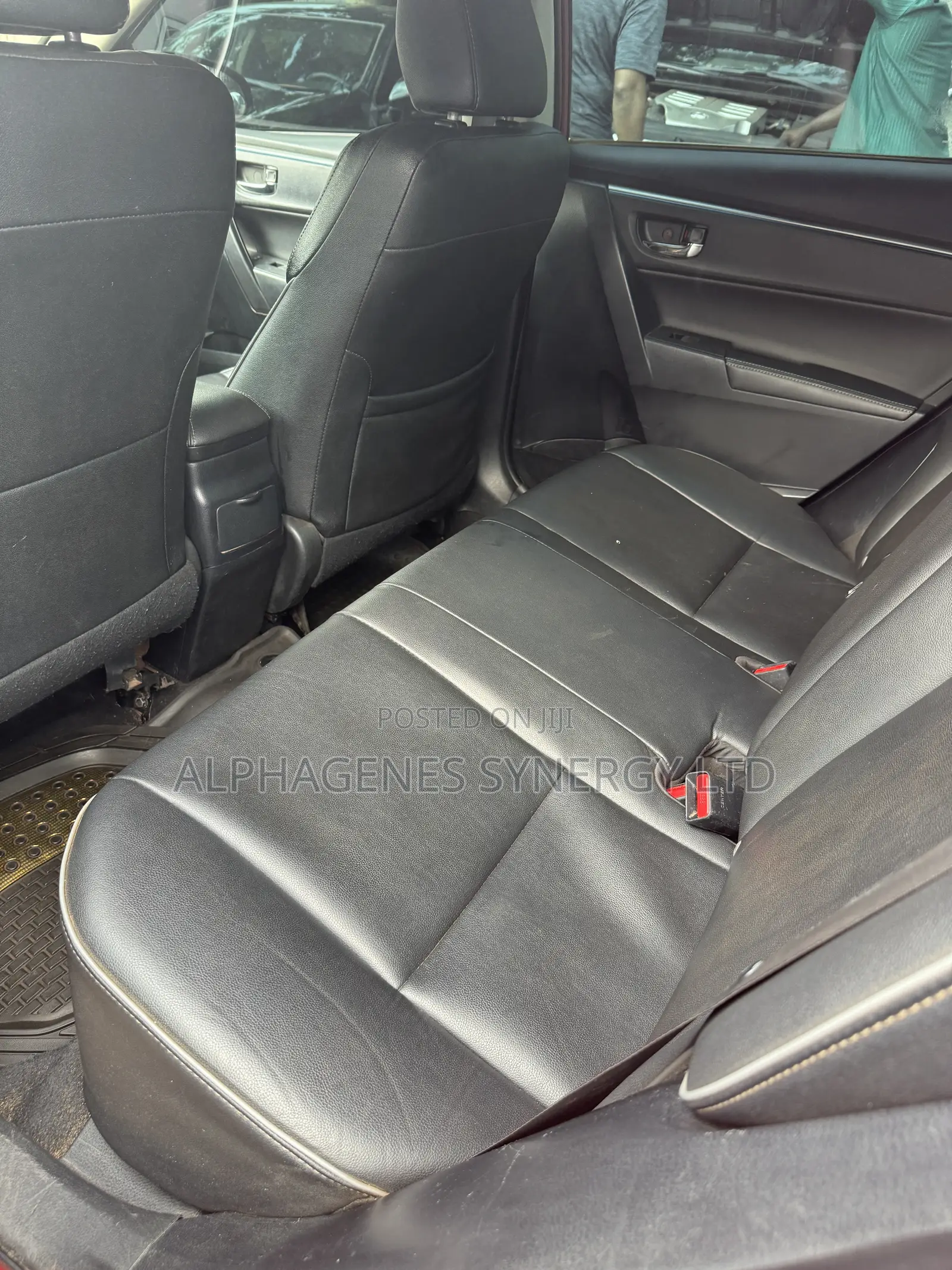 Toyota Corolla 2014 Red