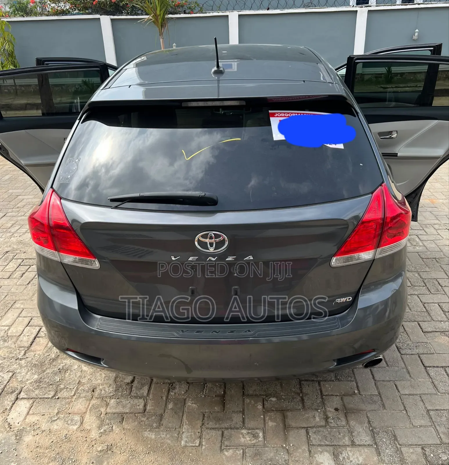 Toyota Venza AWD 2011 Gray