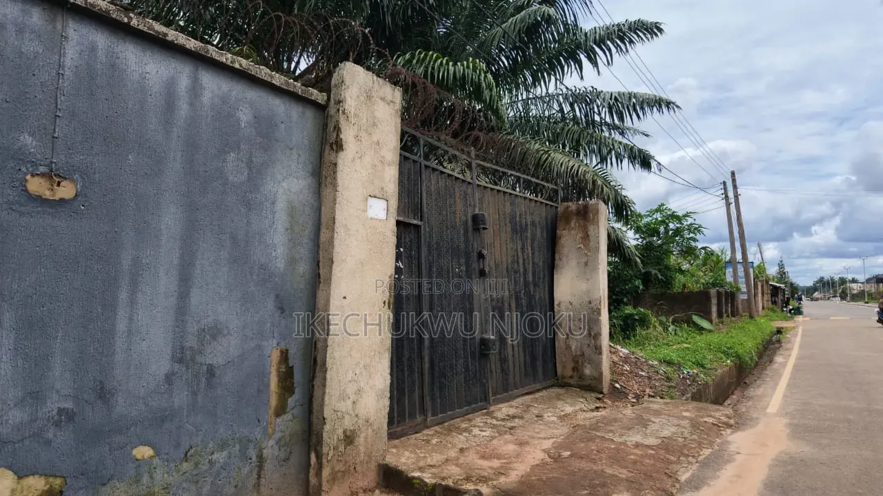 5bdrm Duplex in Umuahia for sale
