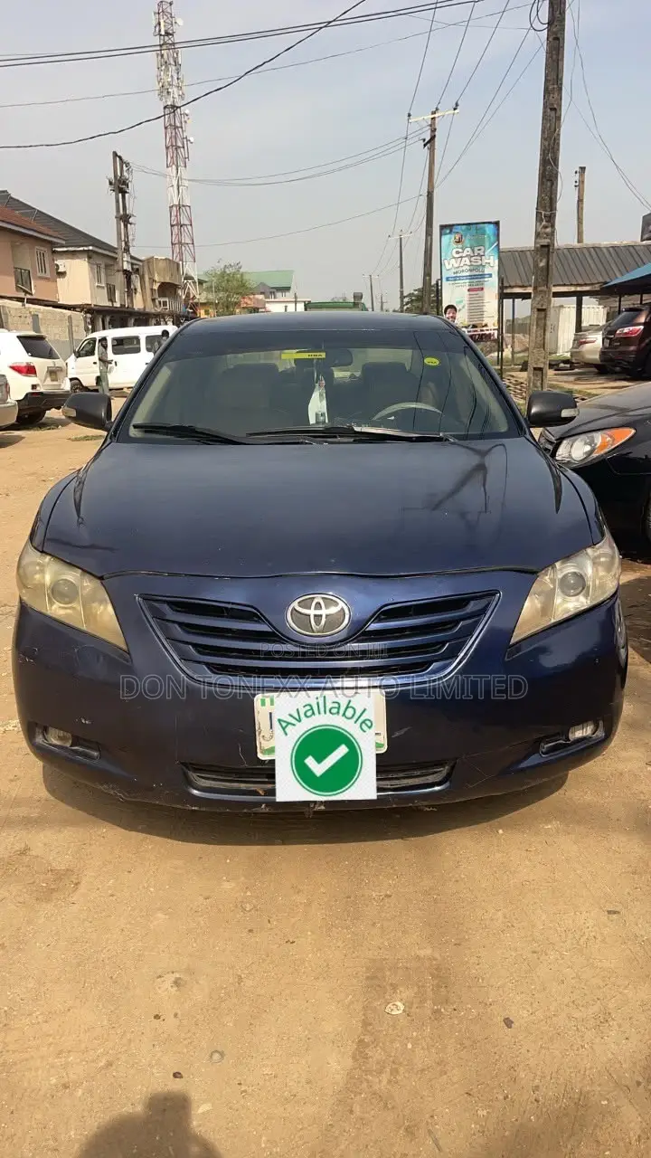 Toyota Camry LE 4dr Sedan (2.4L 4cyl 5A) 2008 Blue