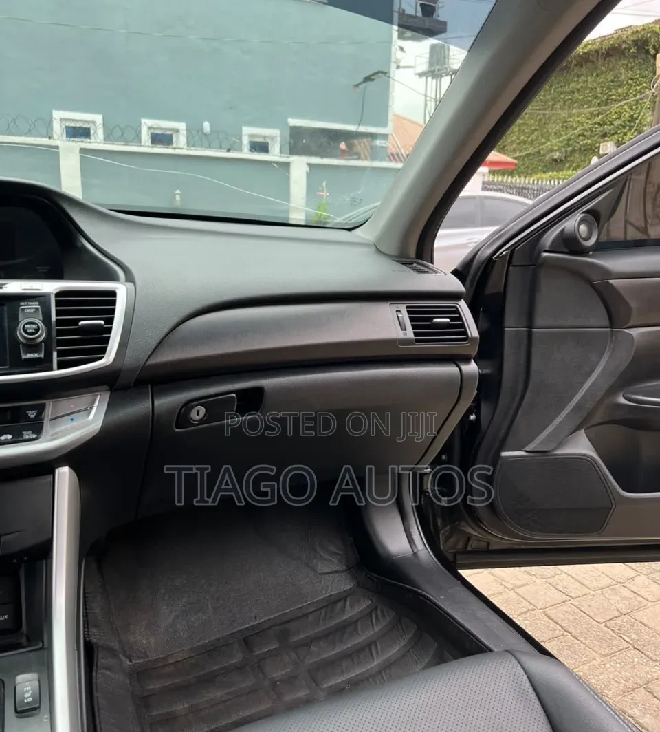 Honda Accord EX-L V6 4dr Sedan FWD (3.5L 6cyl 6A) 2017 Black