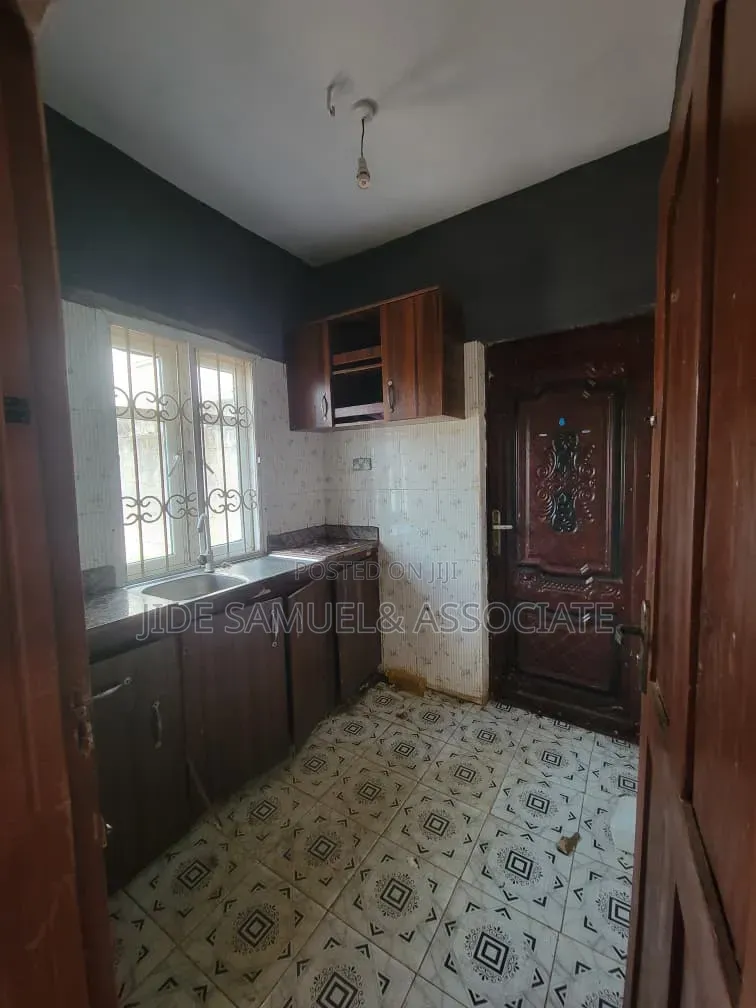 Furnished 2bdrm Bungalow in Ayobo for rent