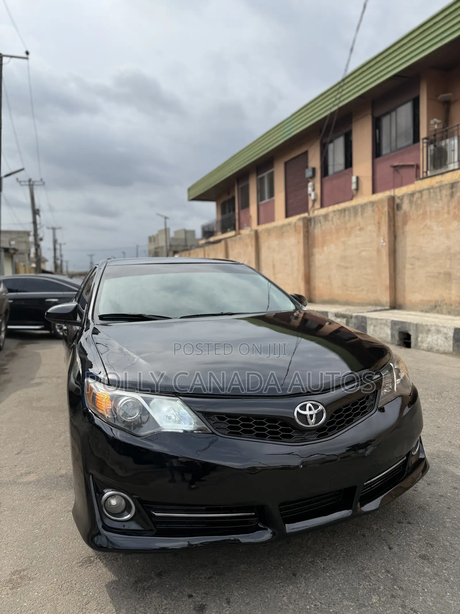 Toyota Camry SE 4dr Sedan (2.5L 4cyl 6A) 2014 Black