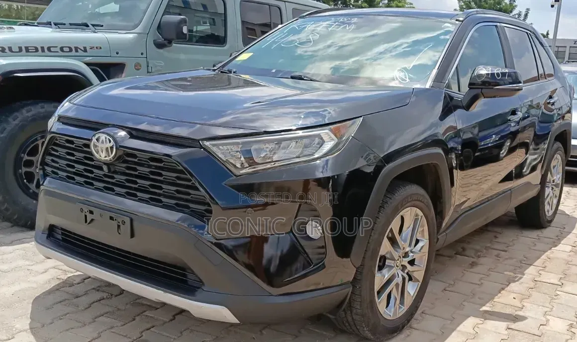 Toyota RAV4 Limited AWD 2020 Black