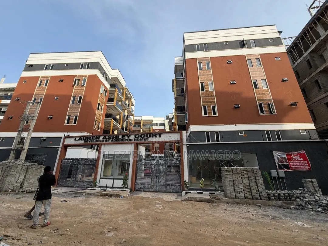 2bdrm Apartment in Lekki Phase 1 for sale