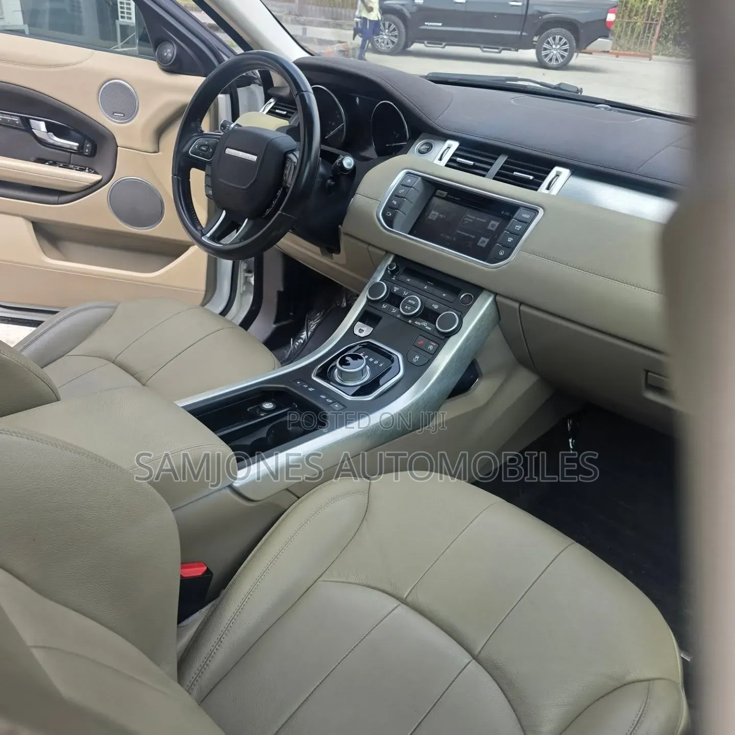 Land Rover Range Rover Evoque SE Premium 4x4 (2.0L 4cyl 9A) 2016 White