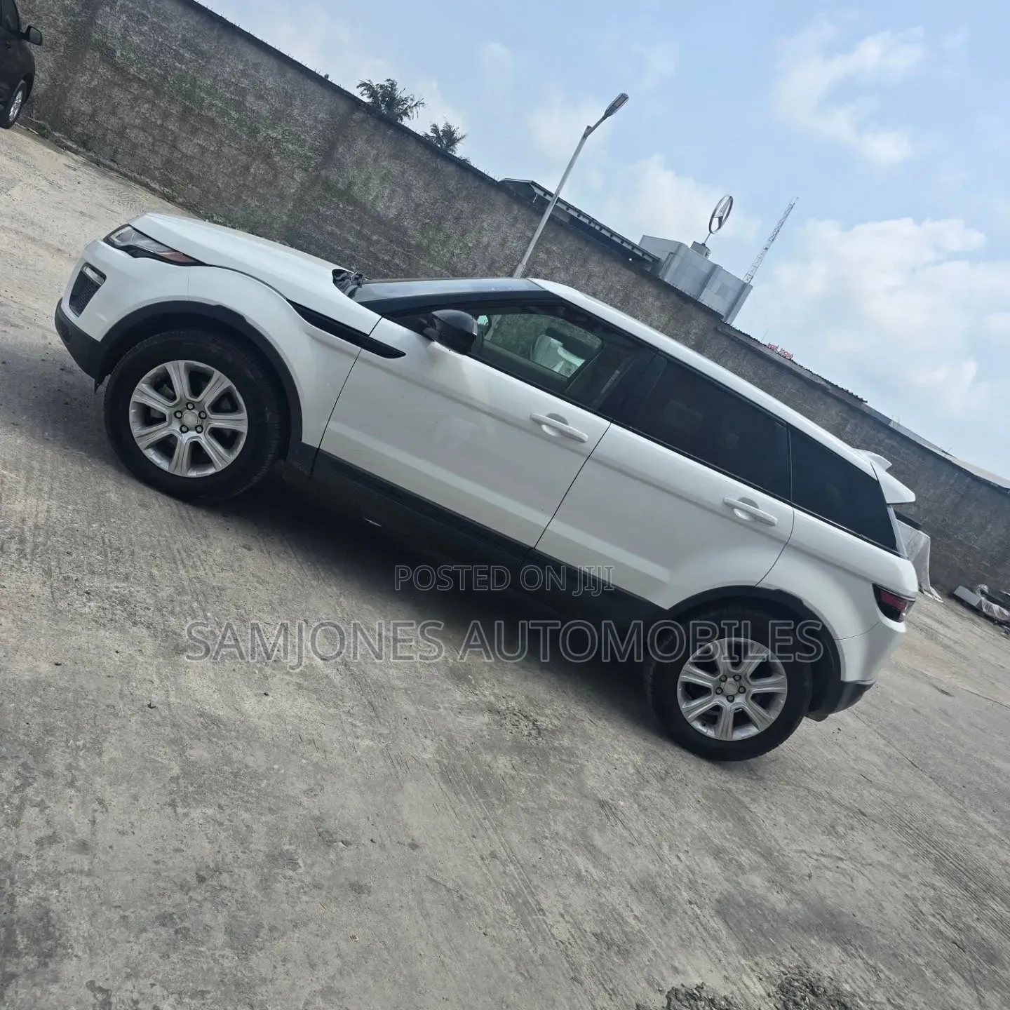 Land Rover Range Rover Evoque SE Premium 4x4 (2.0L 4cyl 9A) 2016 White