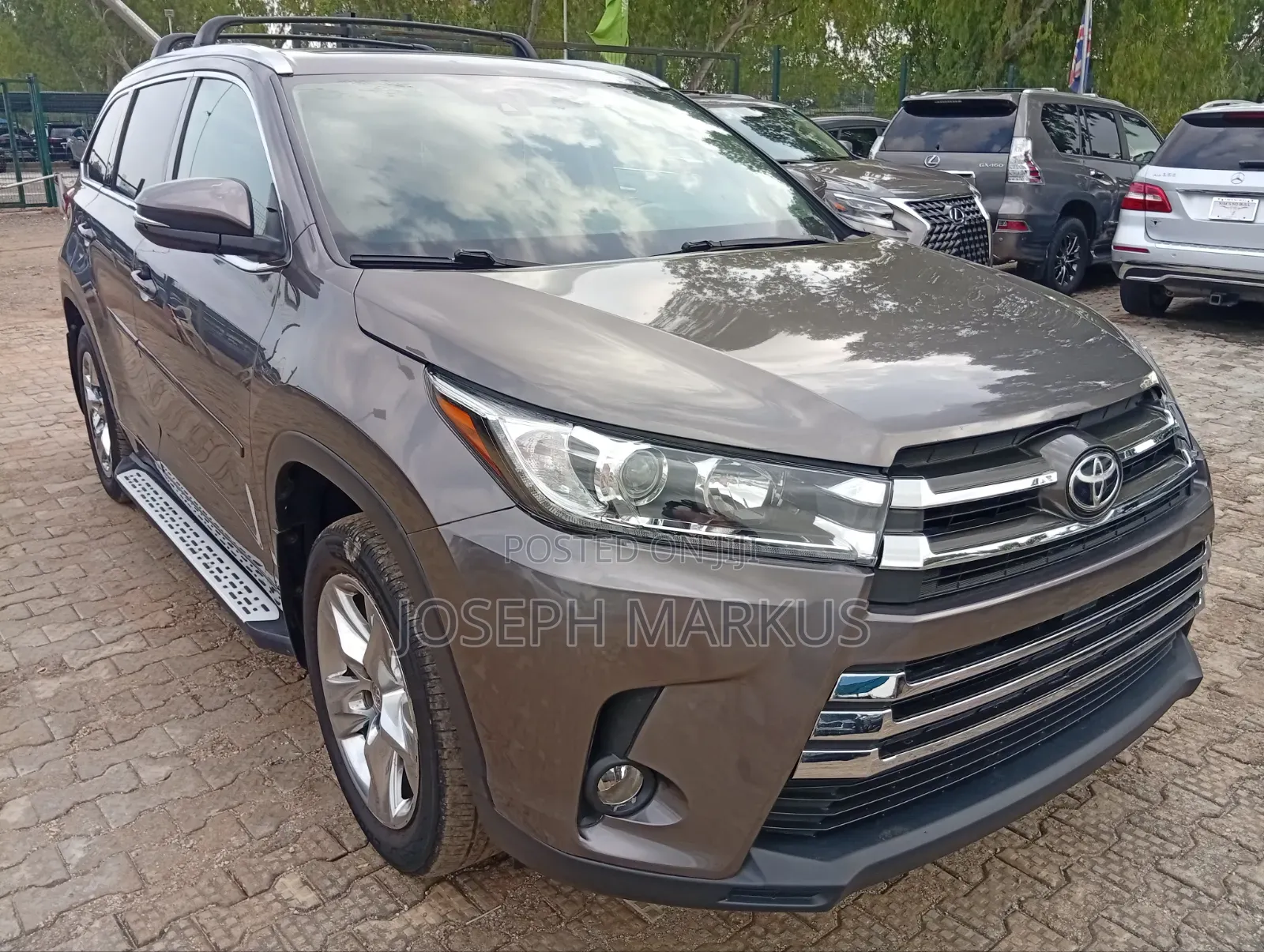 Toyota Highlander Limited 4x2 V6 (3.5L 6cyl 8A) 2018 Gray