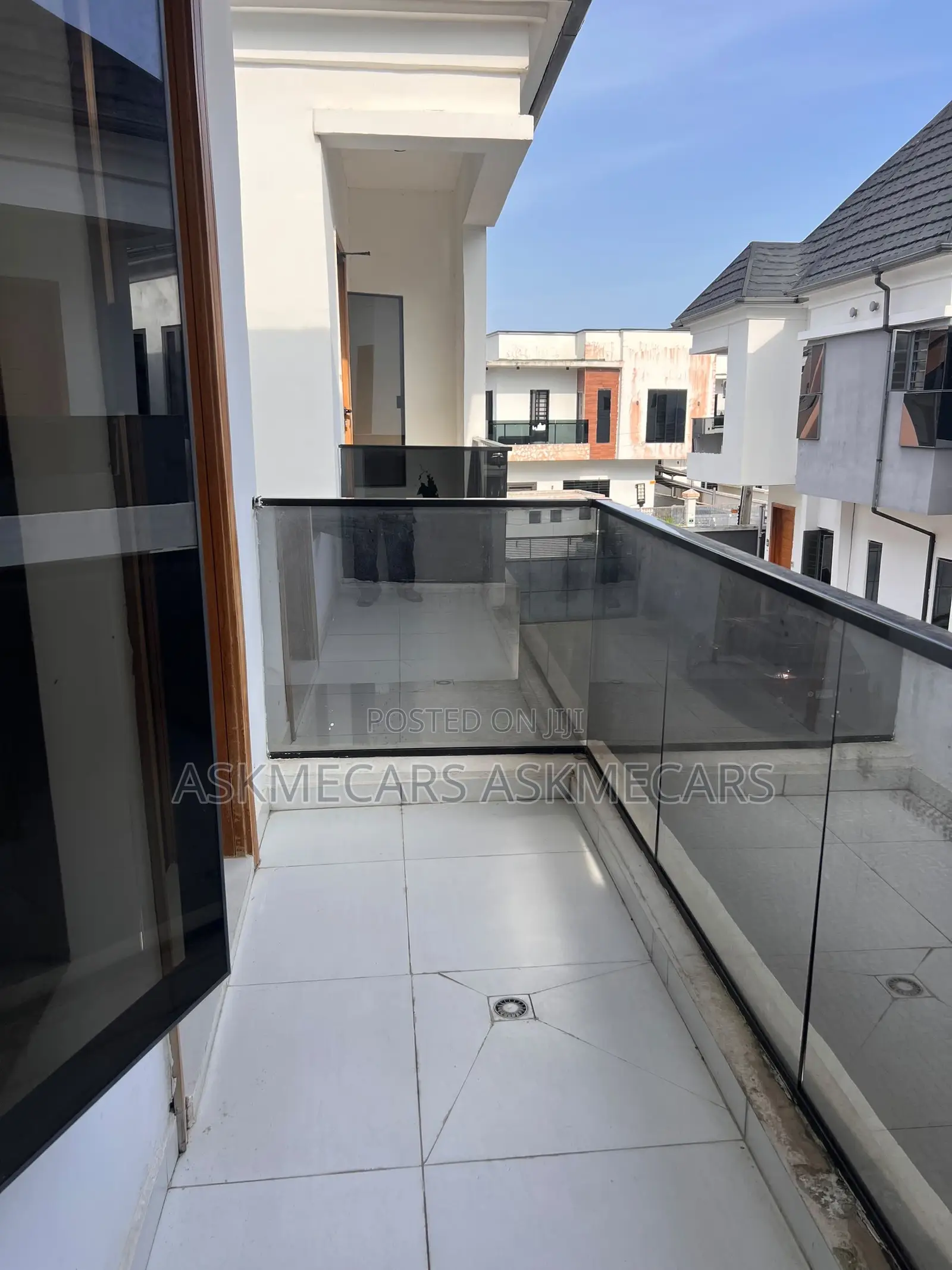 4bdrm Duplex in Harris Drive, VGC / Ajah for rent