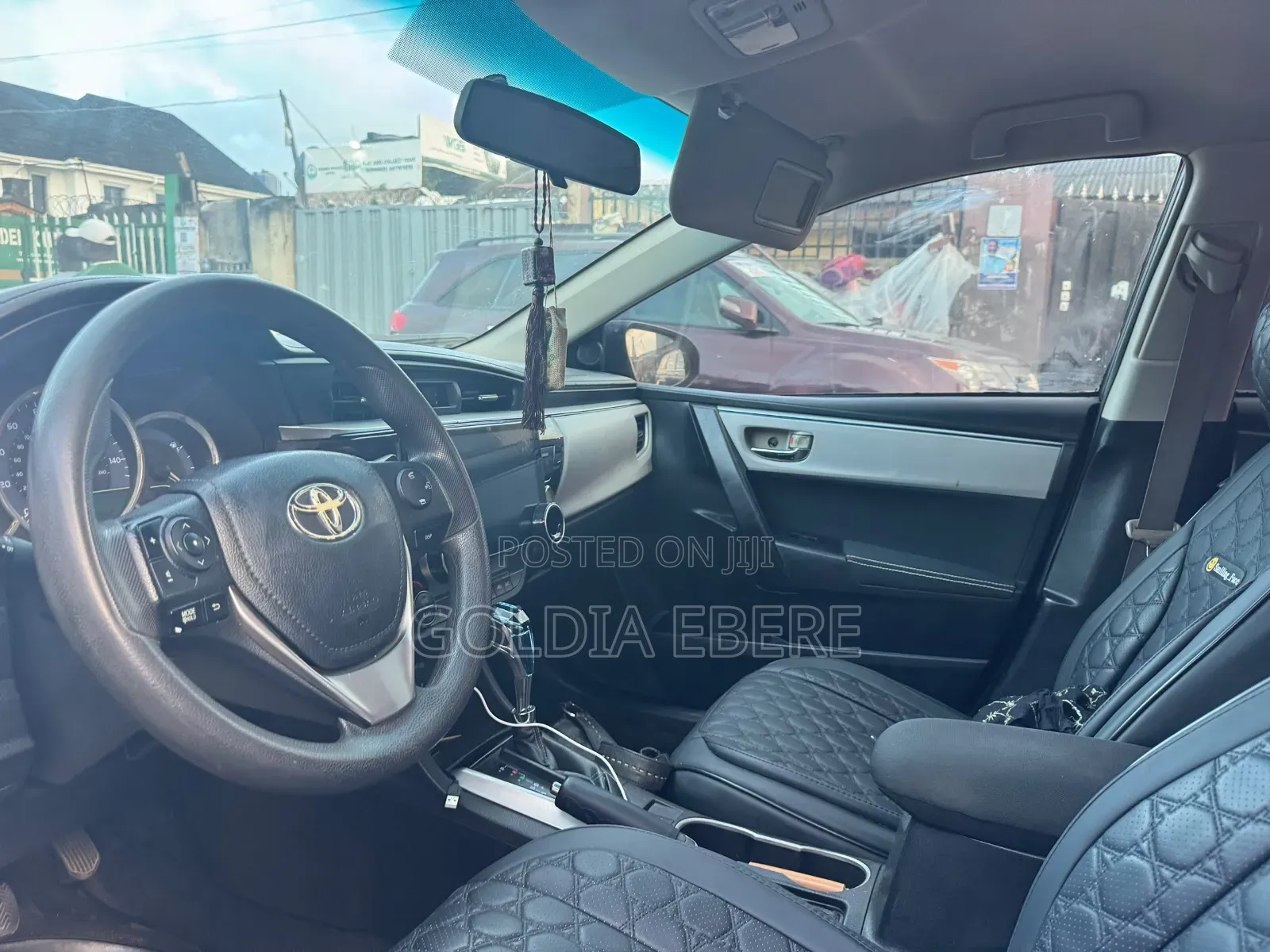 Toyota Corolla 2014 Red