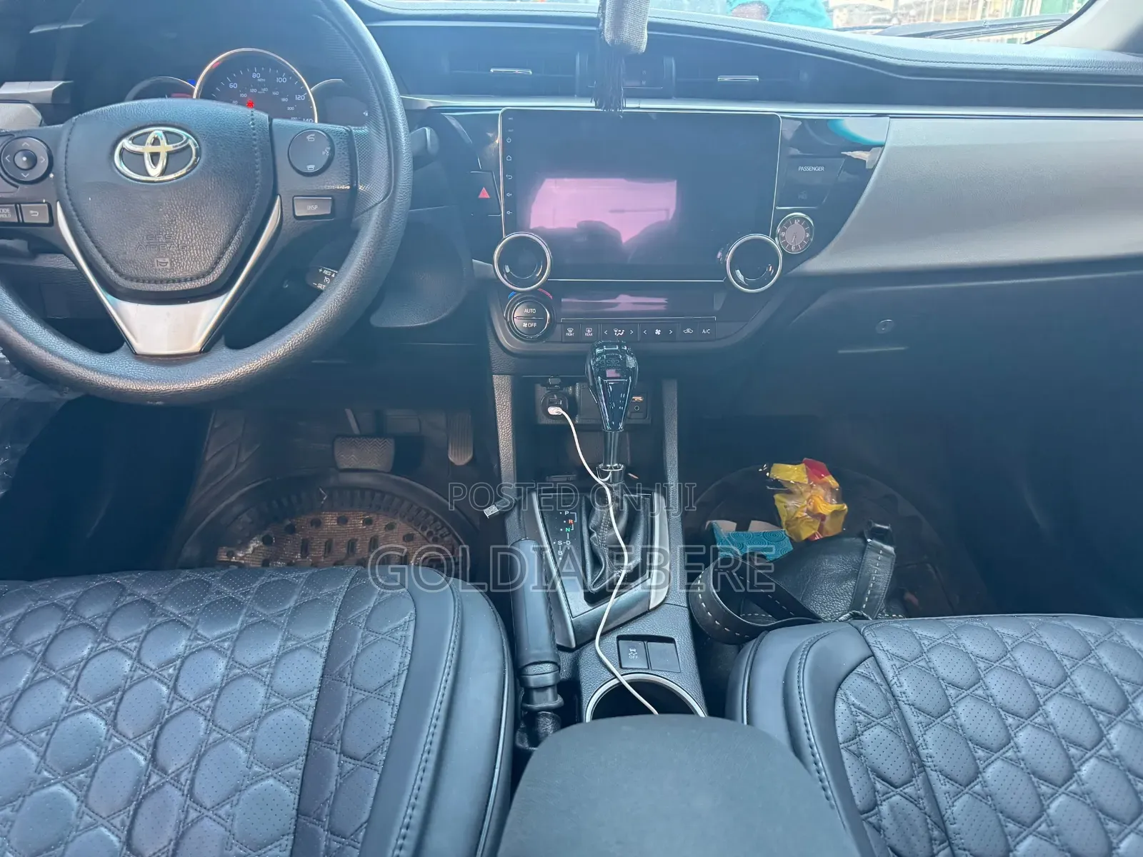 Toyota Corolla 2014 Red