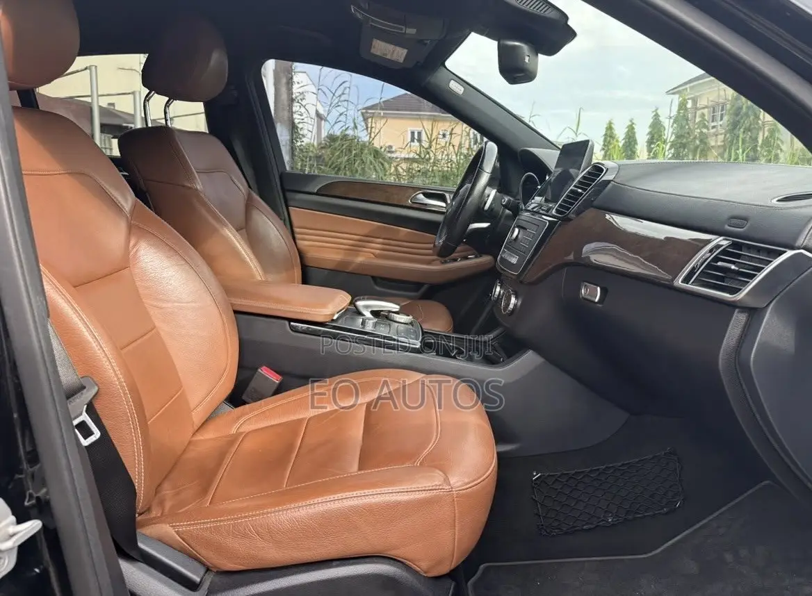 Mercedes-Benz GLE-Class AMG GLE 43 4MATIC 2016 Black