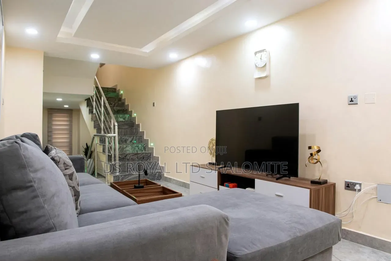 Furnished 4bdrm Apartment in Old Ikoyi for rent