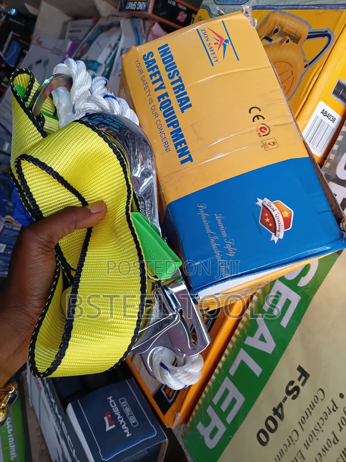 🦺 Small Safety Belt – Personal Protective Equipment