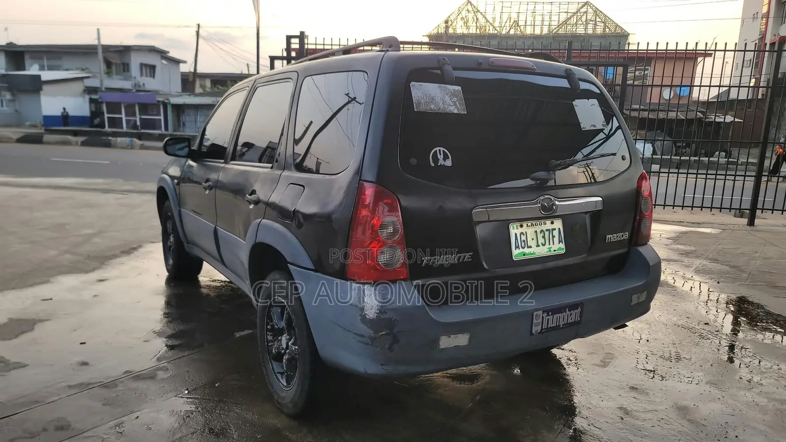 Mazda Tribute 2005 Black