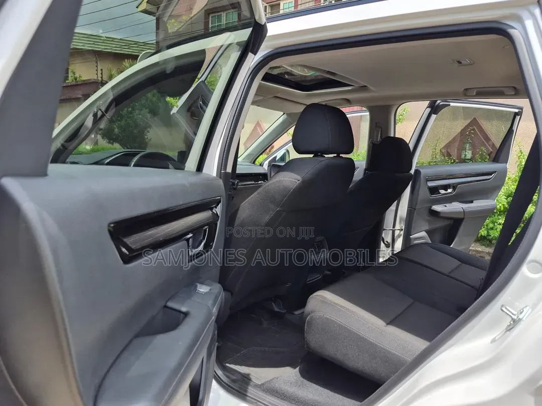 Honda CR-V 2023 White