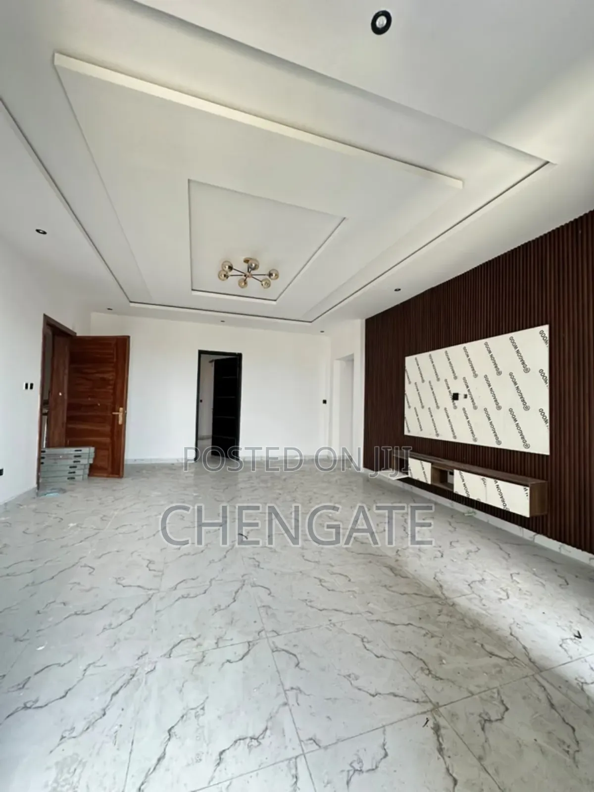 3bdrm Penthouse in Ikate for sale