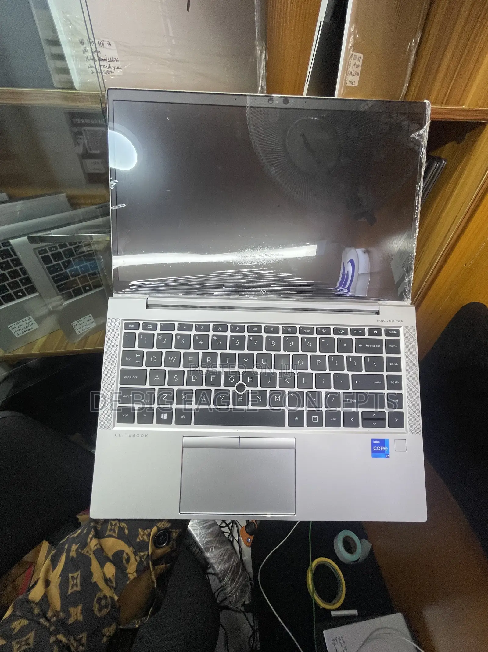 Laptop HP EliteBook 840 G8 16GB Intel Core i7 SSD 256GB