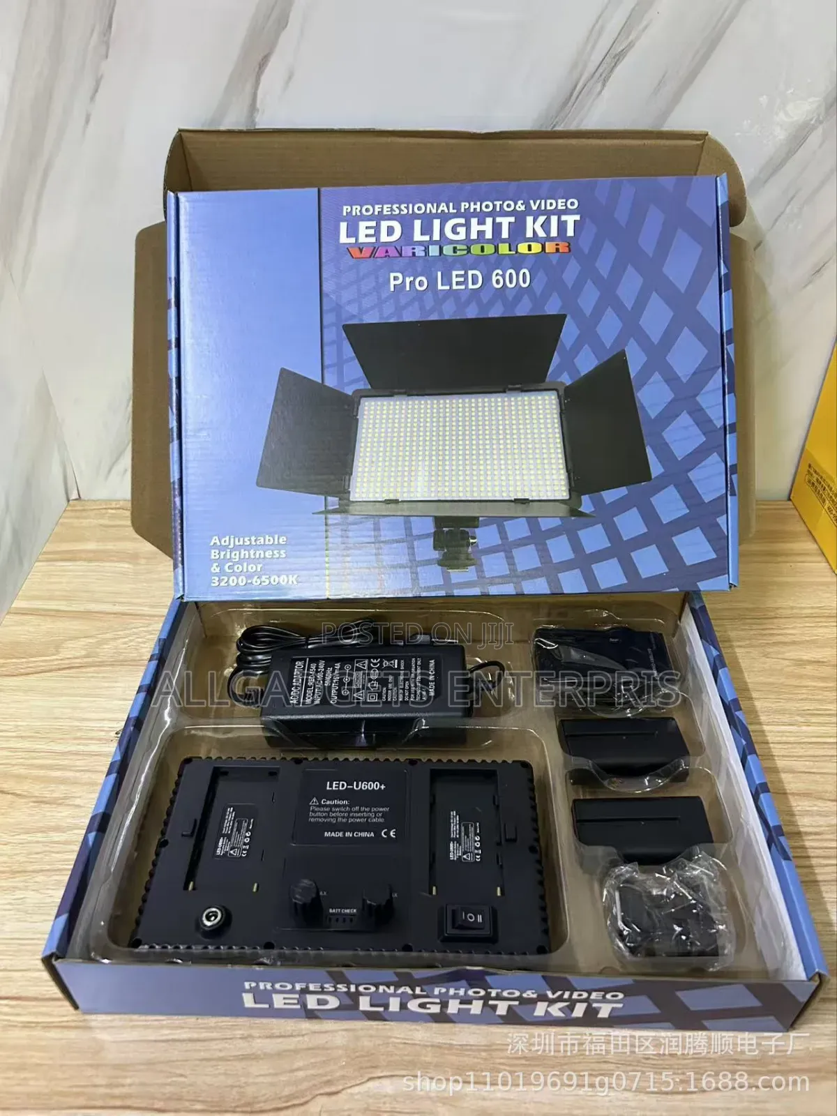 Led 800 Pro New With Battery and Stand