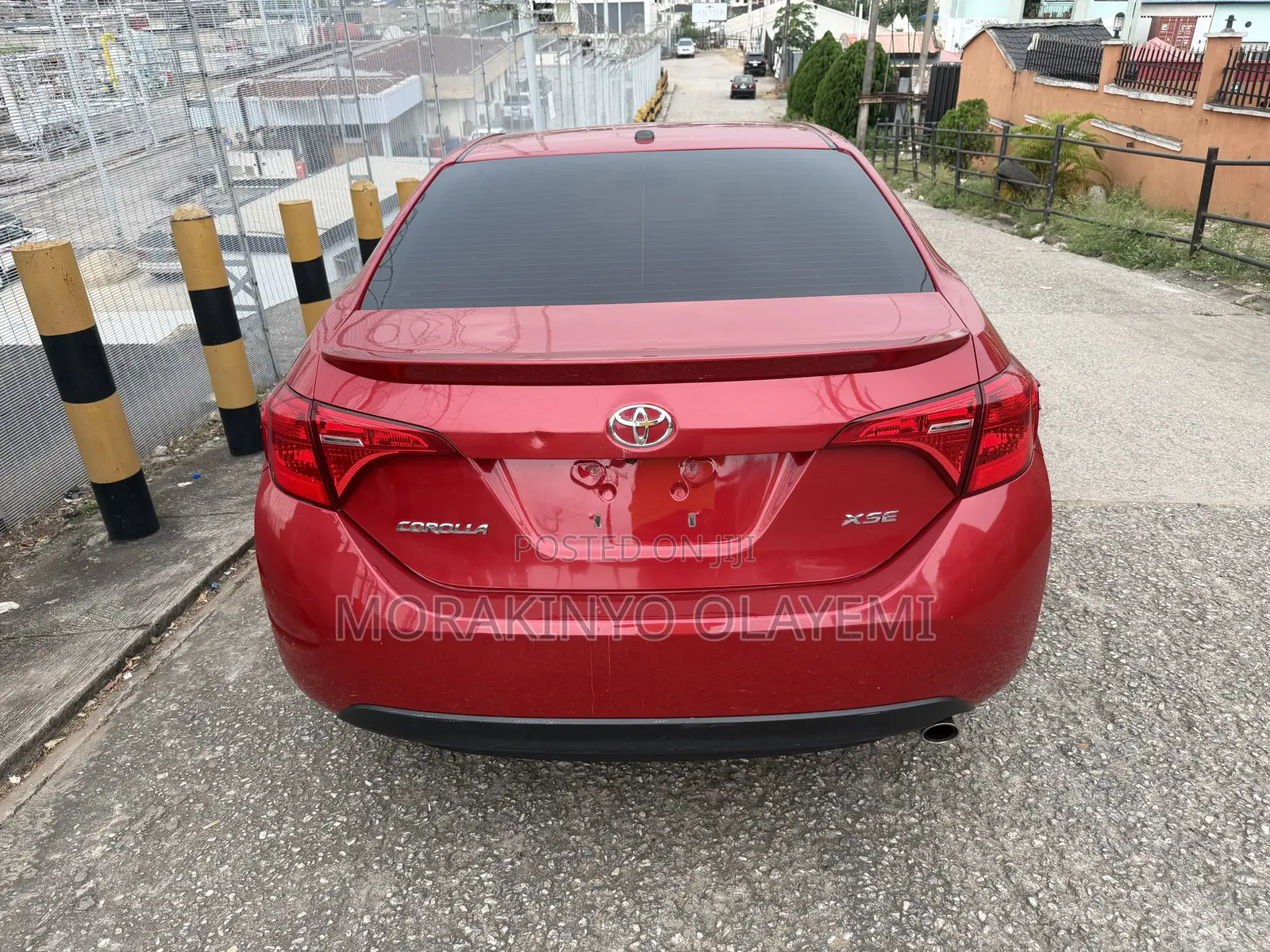 Toyota Corolla XSE (1.8L 4cyl 2A) 2018 Red