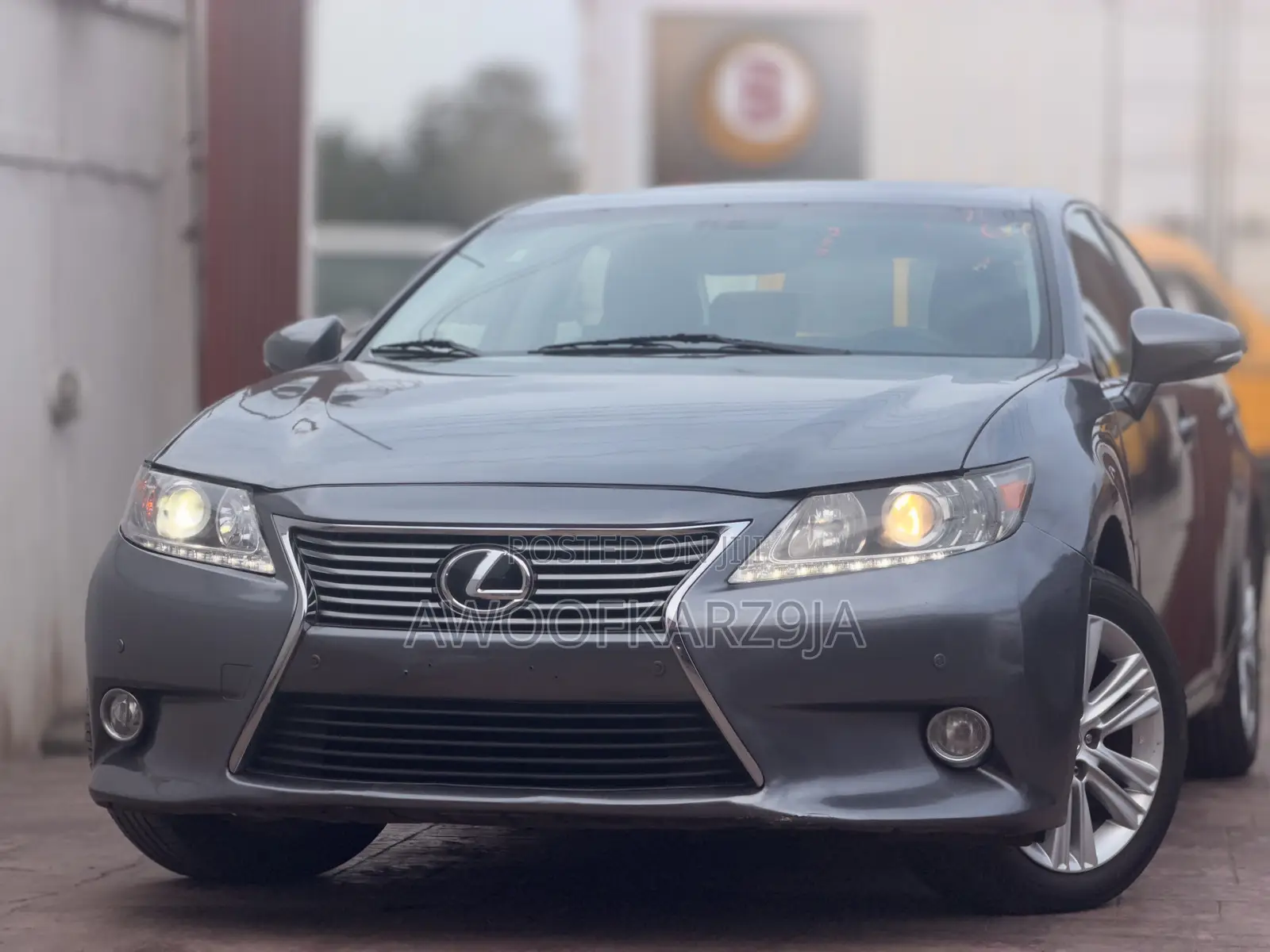 Lexus ES 350 FWD 2014 Gray