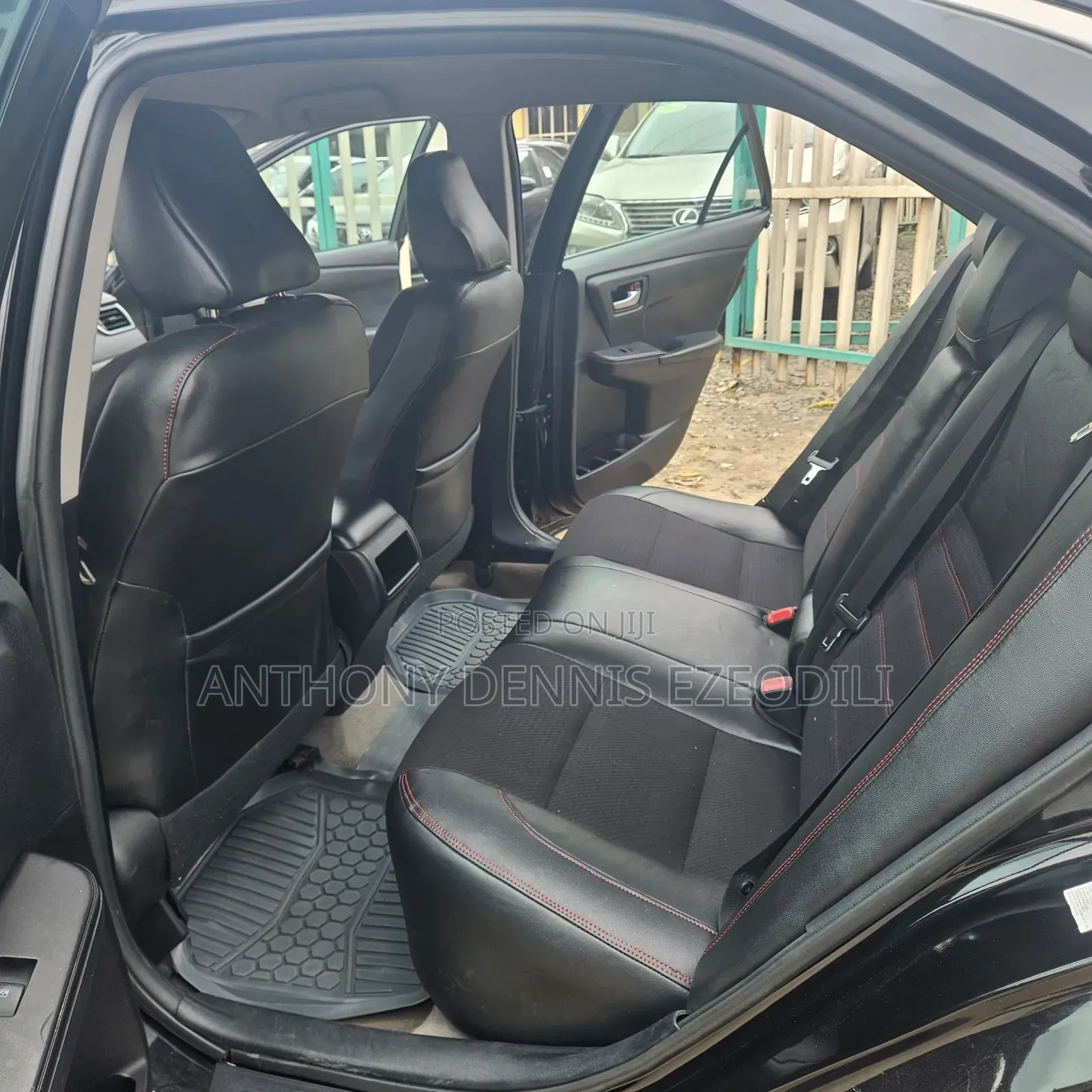 Toyota Camry LE 4dr Sedan (2.5L 4cyl 6A) 2015 Black