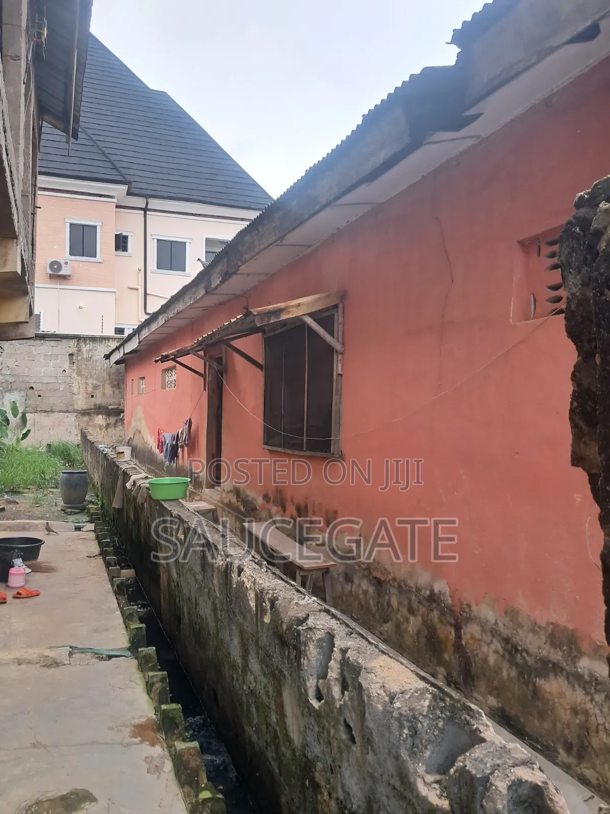 3bdrm Bungalow in Redgate, Satellite Town for sale