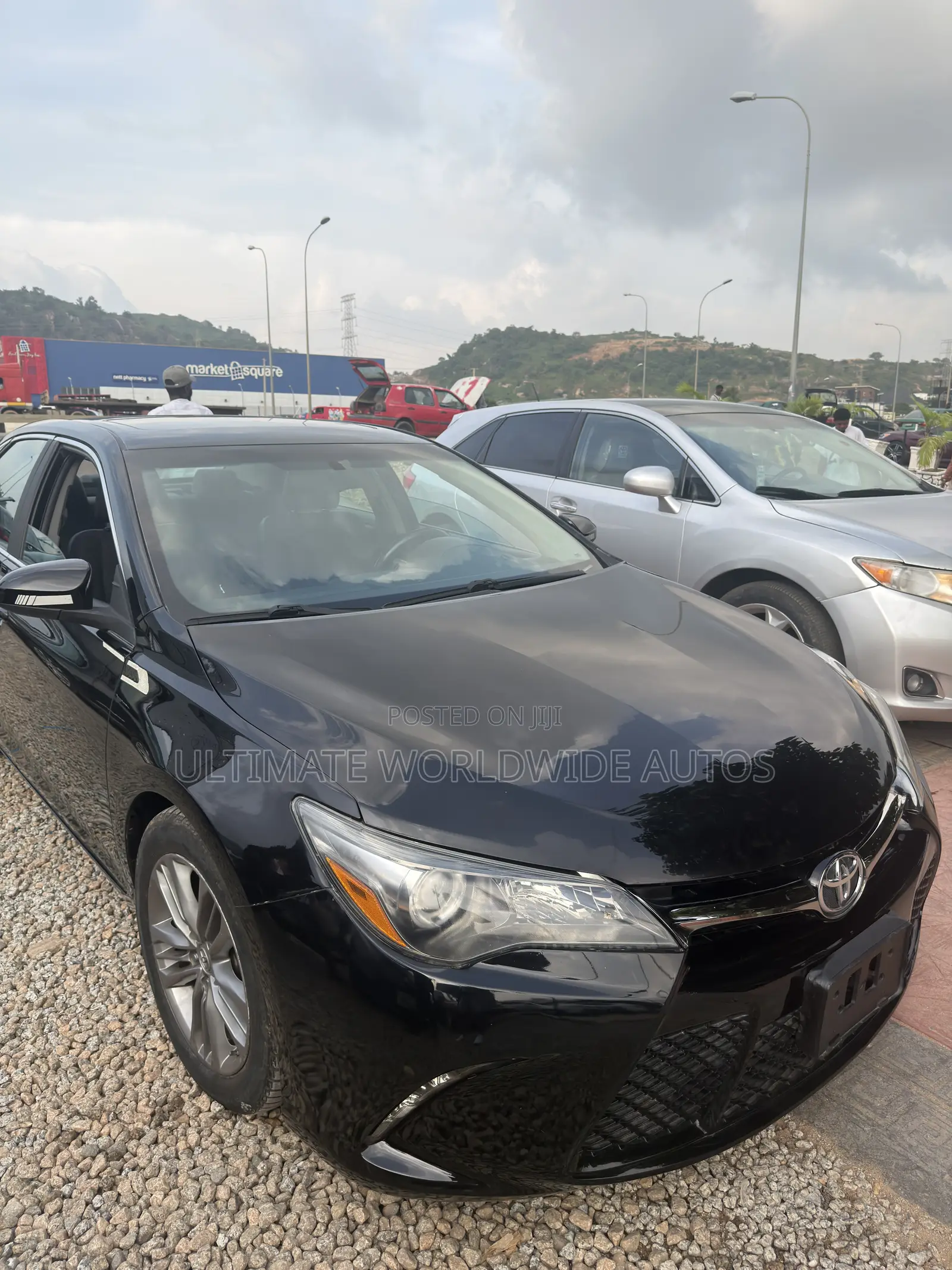 Toyota Camry 2016 Black